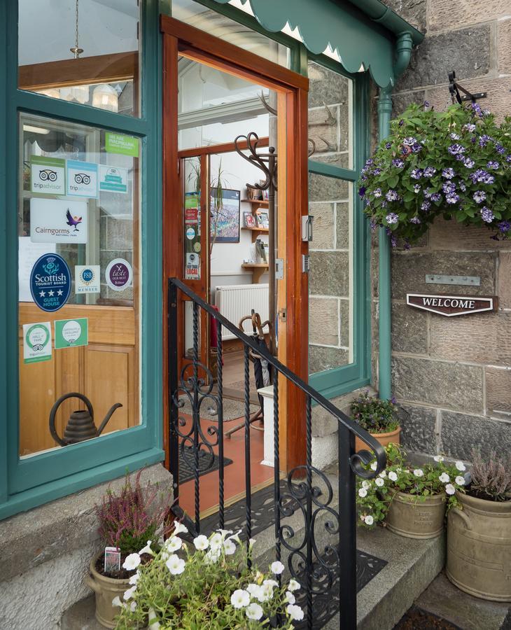 Cairngorm Guest House Aviemore Bagian luar foto